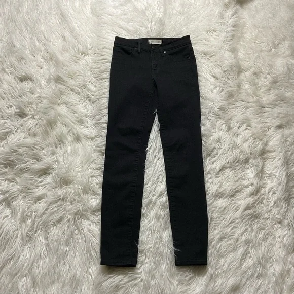 Madewell 9" High-Rise‎ Skinny Jeans in ISKO Stay Black - Picture 2 of 6